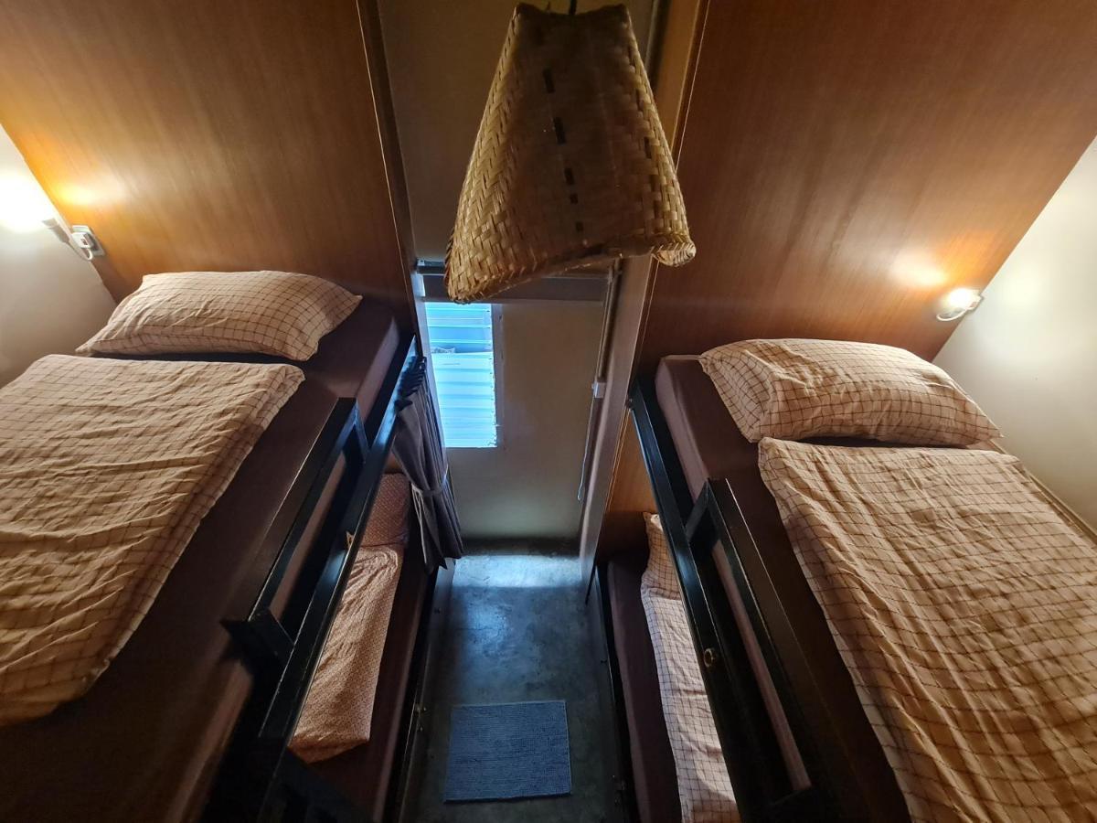 Non House Bangkok บ้านนอนโฮสเทล Quarto foto